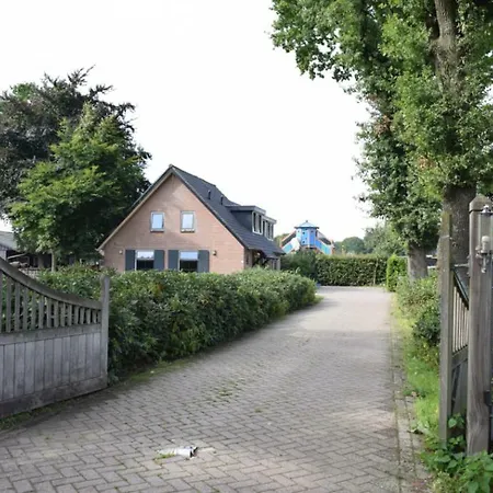 Hotel Groepsboerderij 20 Pers. *
