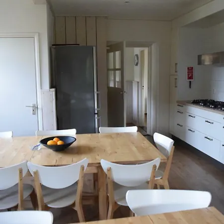 Отель Groepsboerderij 20 Pers.